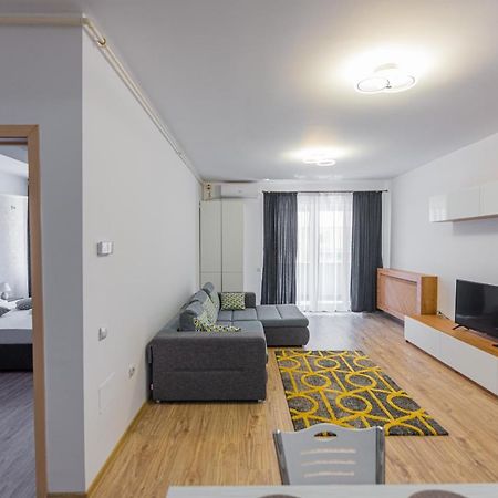 Moonlight Sky Mamaia Apartment Екстер'єр фото