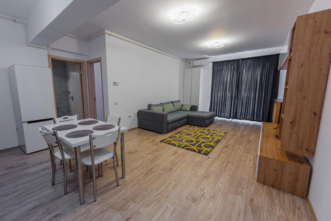 Moonlight Sky Mamaia Apartment Екстер'єр фото
