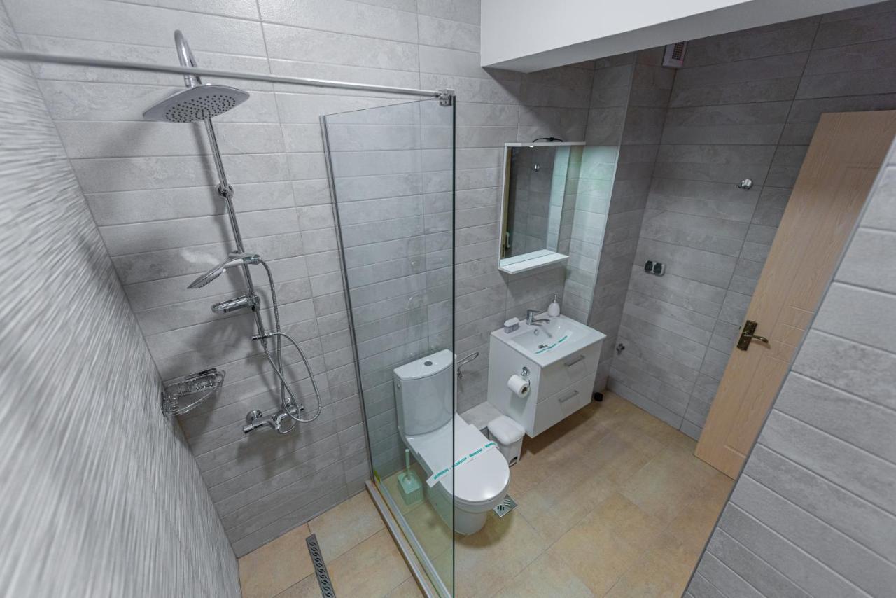 Moonlight Sky Mamaia Apartment Екстер'єр фото