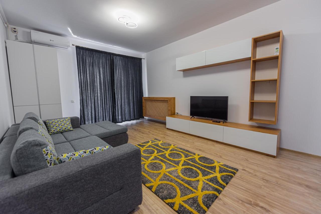 Moonlight Sky Mamaia Apartment Екстер'єр фото