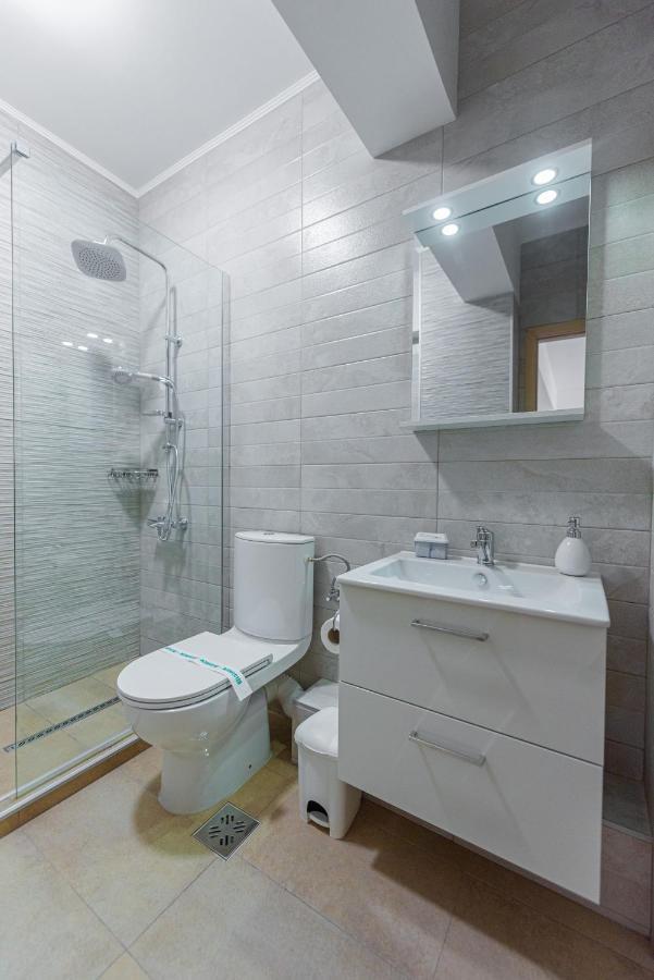 Moonlight Sky Mamaia Apartment Екстер'єр фото