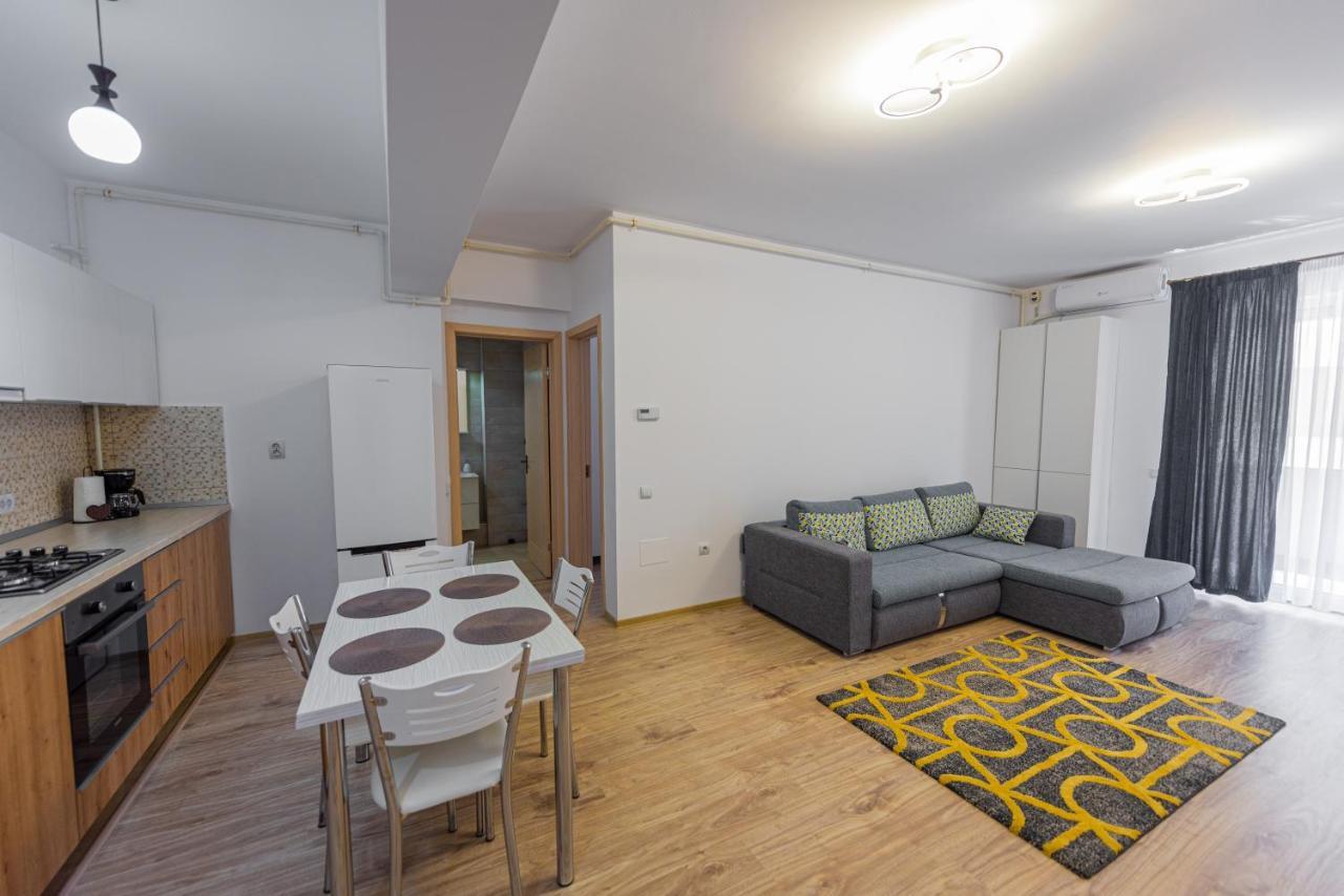 Moonlight Sky Mamaia Apartment Екстер'єр фото